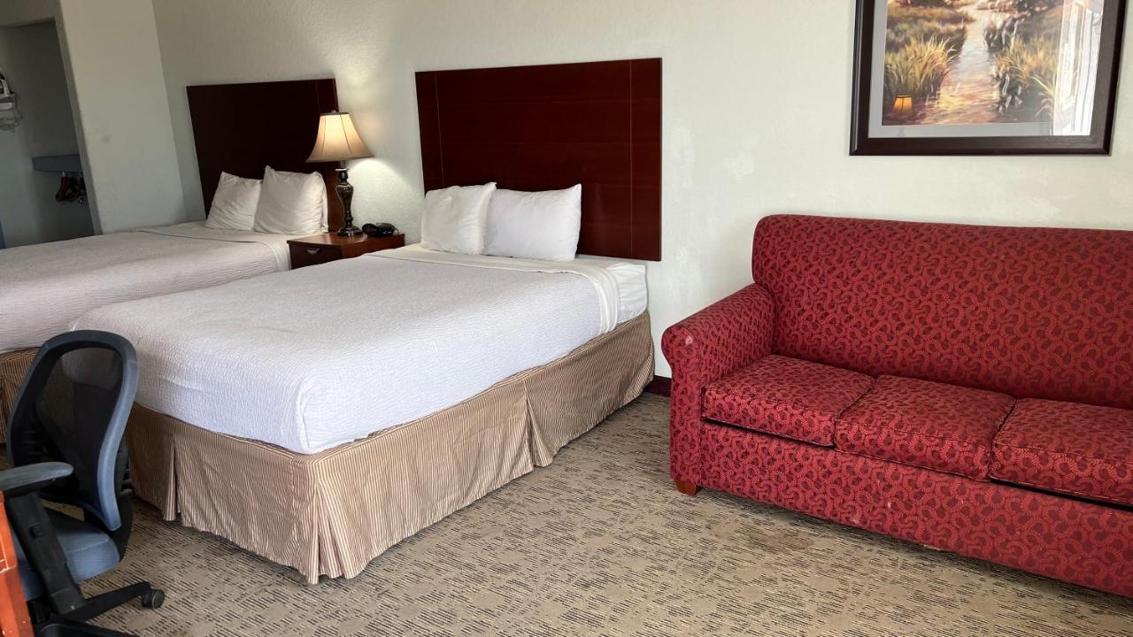 Hotel Bien Venido Pearsall Eksteriør bilde